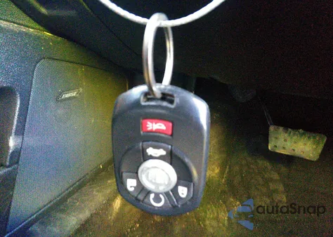 2005 Cadillac Sts V6 from USA, damaged, VIN 1G6DW677250182221